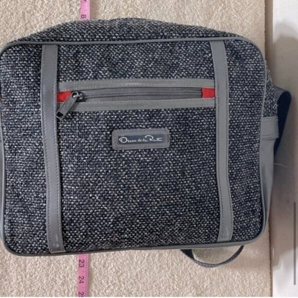 Vintage Oscar De La Renta Travel Bag Shoulder Bag - Picture 10 of 12
